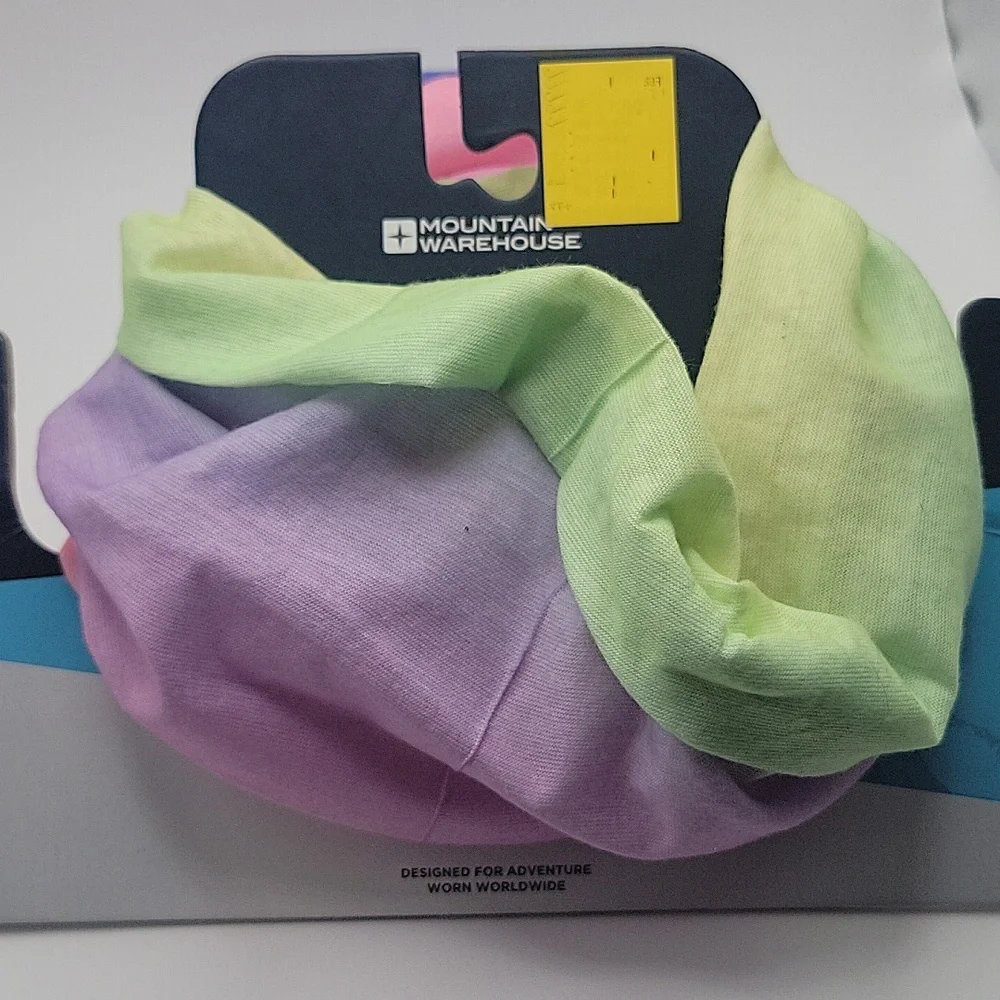 NWT KIDS Multicolor Neck Gaiter